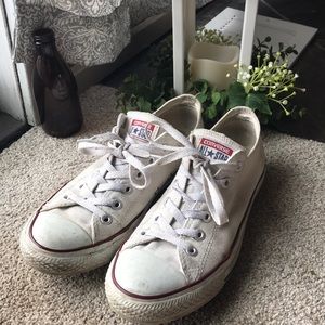 ❤️ CONVERSE All-Star Chuck Taylors in White